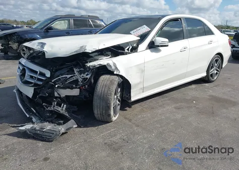 2014 Mercedes-Benz E 350 from USA, damaged, VIN WDDHF5KB3EB029295